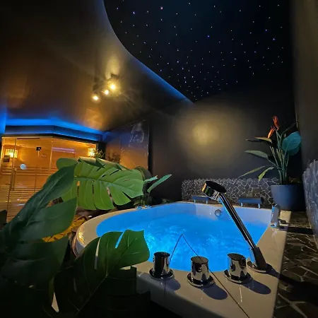 Merkelhoeve Wellness Bed & Breakfast Merkelbeek